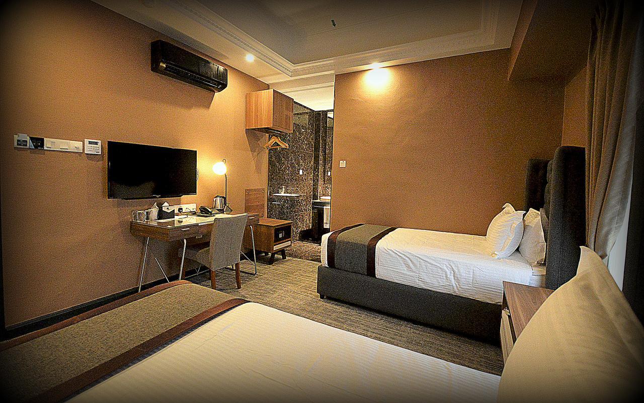 1969 Business Suites Ipoh Extérieur photo