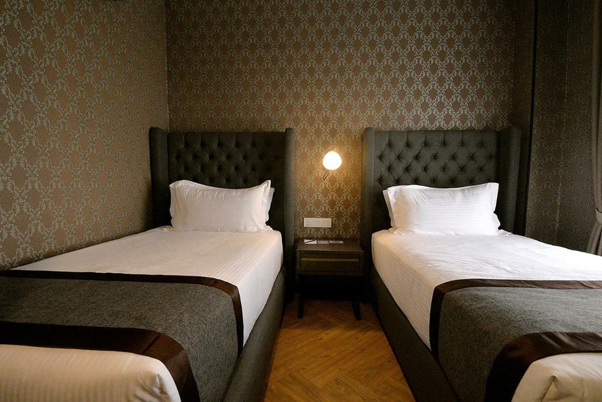 1969 Business Suites Ipoh Extérieur photo